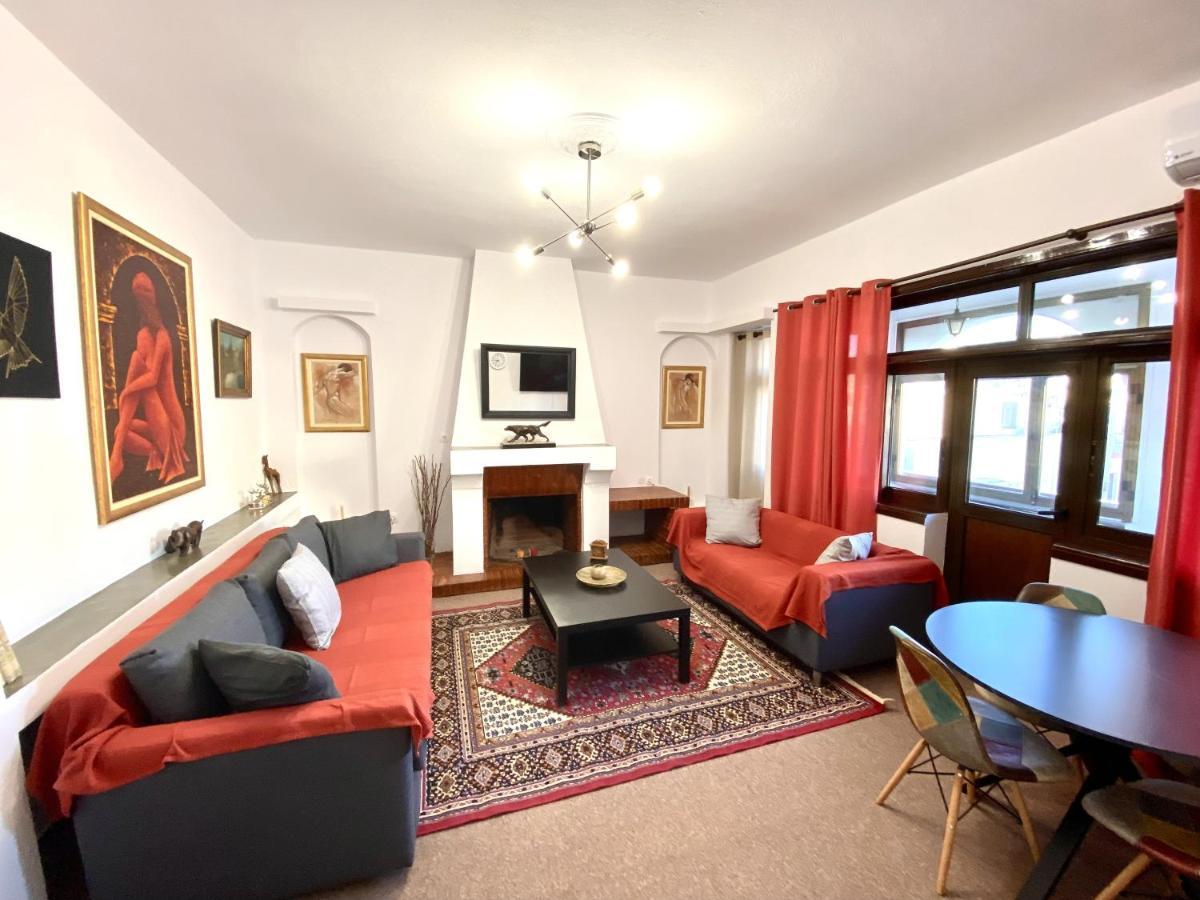 Classic 2 Bedroom Apartment Next To Metro - Marousi Атина Екстериор снимка