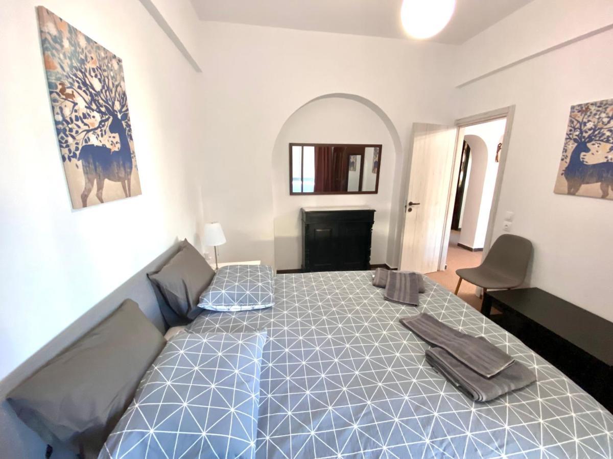 Classic 2 Bedroom Apartment Next To Metro - Marousi Атина Екстериор снимка