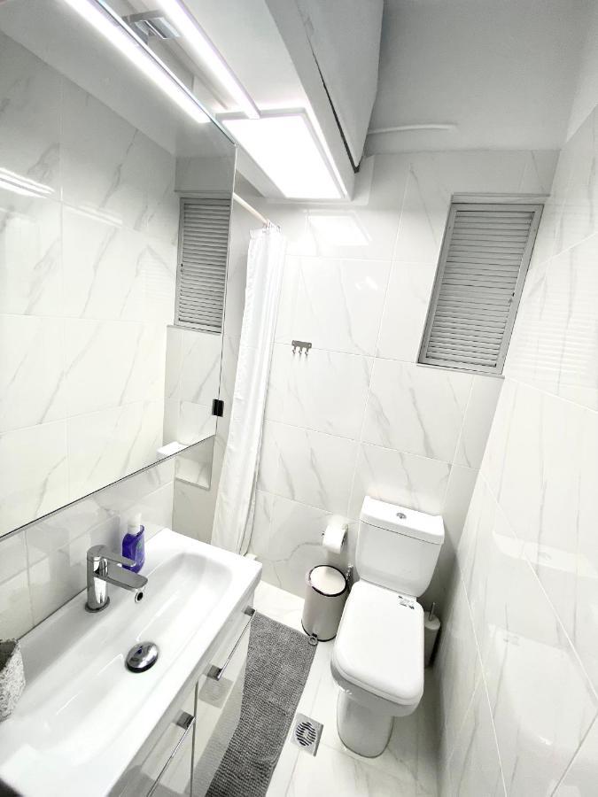 Classic 2 Bedroom Apartment Next To Metro - Marousi Атина Екстериор снимка